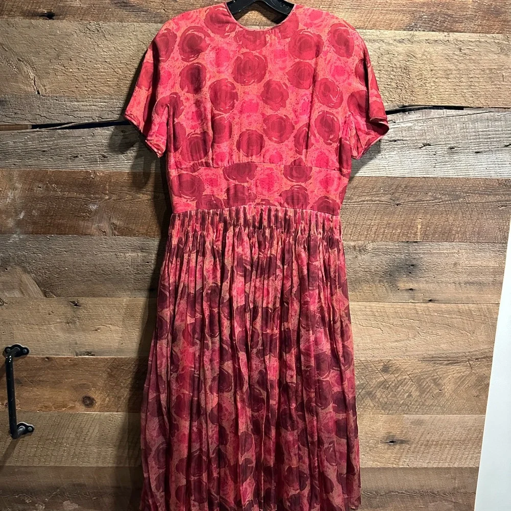 Vintage 1950s Saks Fifth Avenue Silk Rose Print Midi Cocktail Dress - Picture 2 of 5